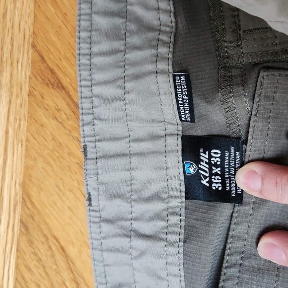 KUHL Zip off pants - Picture 2 of 8